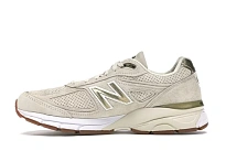 Фото № 3 с приближением к товару «‎New Balance 990v4»