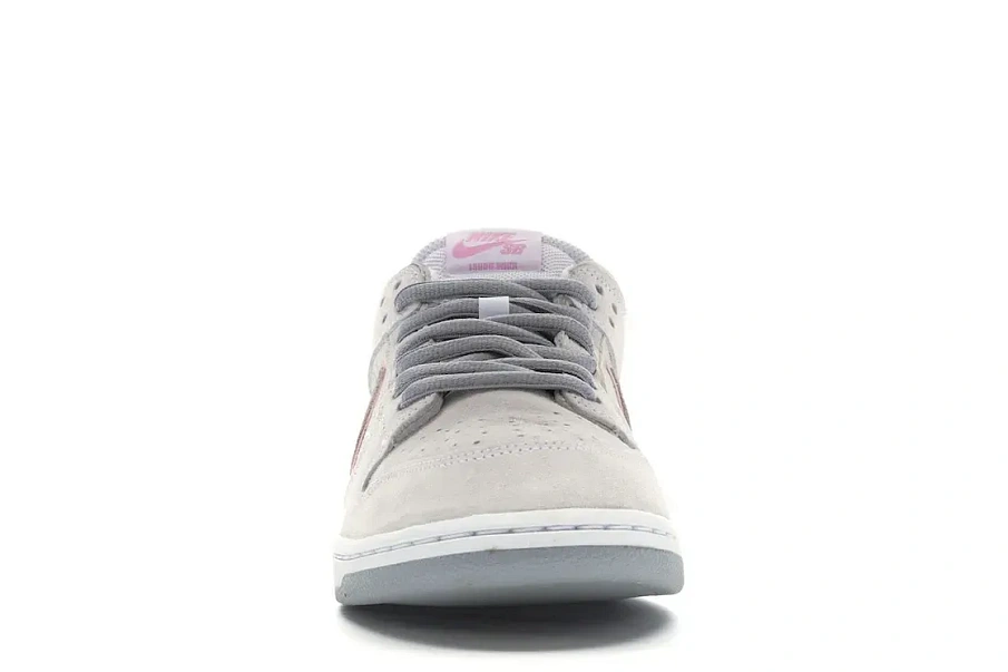 Фото № 2 с приближением к товару «‎Nike SB Dunk Low Ishod Wair Flat Silver»