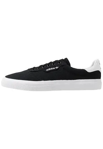 Adidas 3mc  - 1