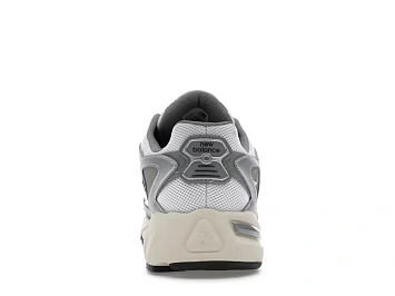 New Balance 725v1 - 4