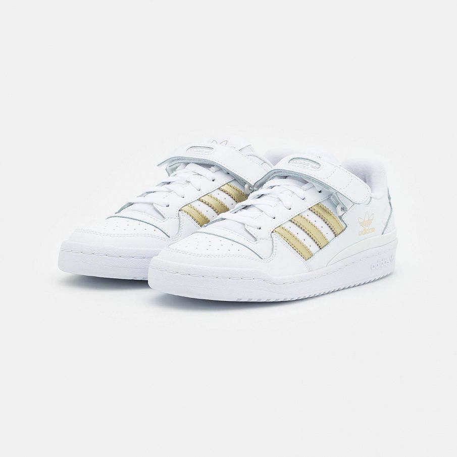 Фото № 3 с приближением к товару «‎Adidas Forum »