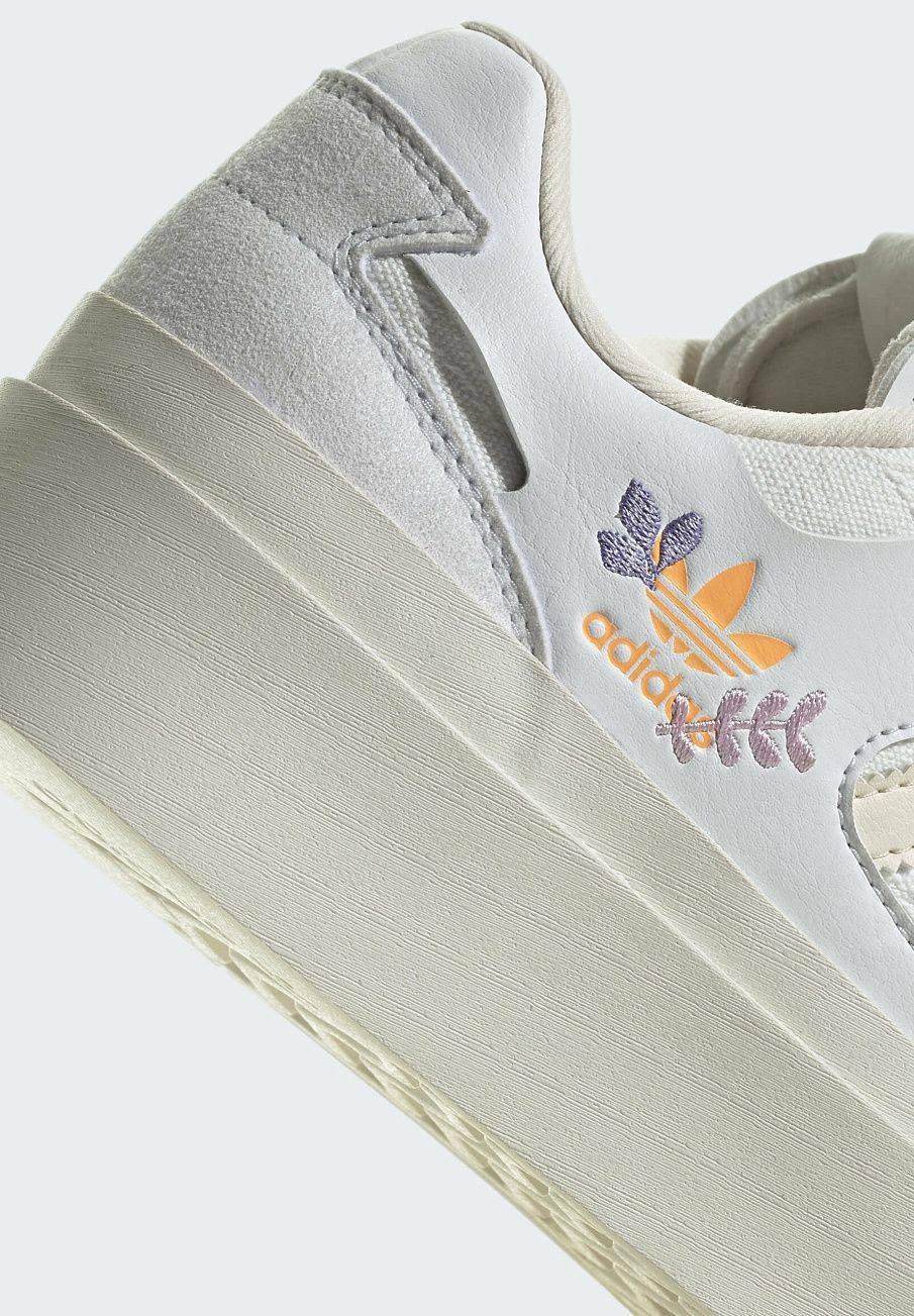Фото № 4 с приближением к товару «‎Кроссовки Adidas SPAD111A1Y8-A11»