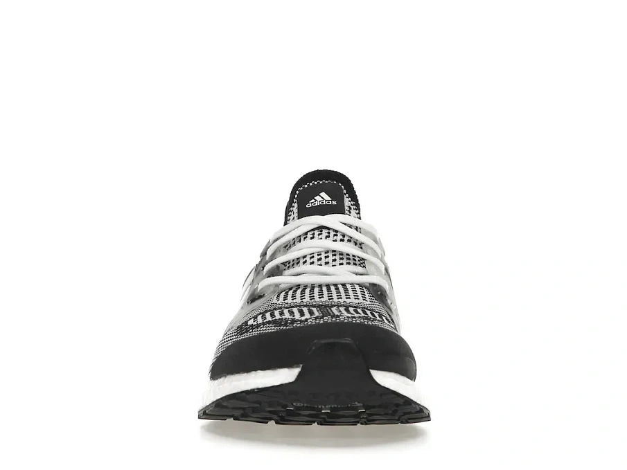 Фото № 2 с приближением к товару «‎adidas Ultra Boost 19.5 DNA White Black Marble»