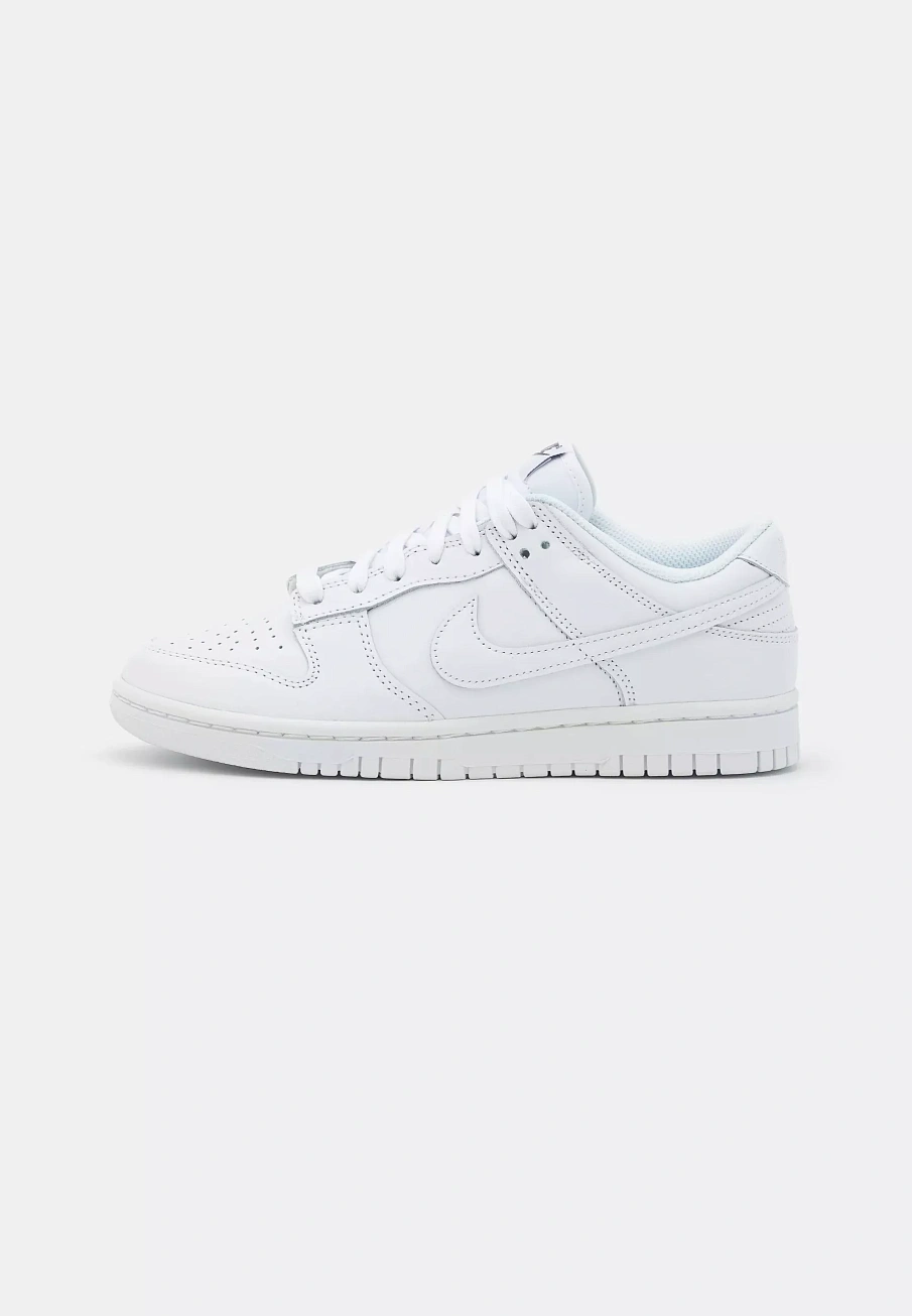 Фото № 1 с приближением к товару «‎DUNK LOW »