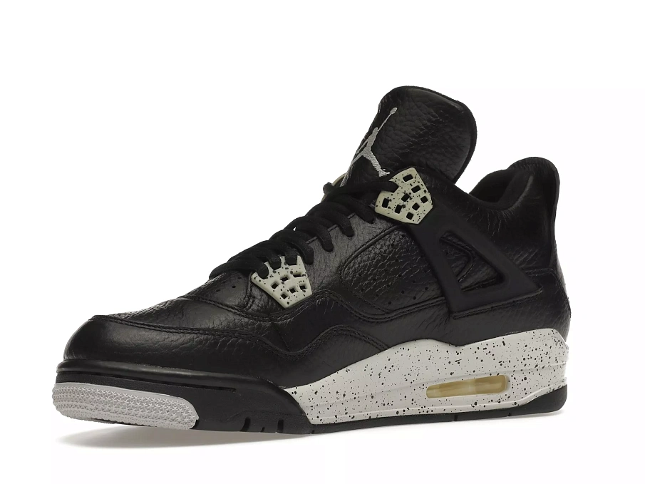 Фото № 2 с приближением к товару «‎Jordan 4 Retro Oreo (2015)»