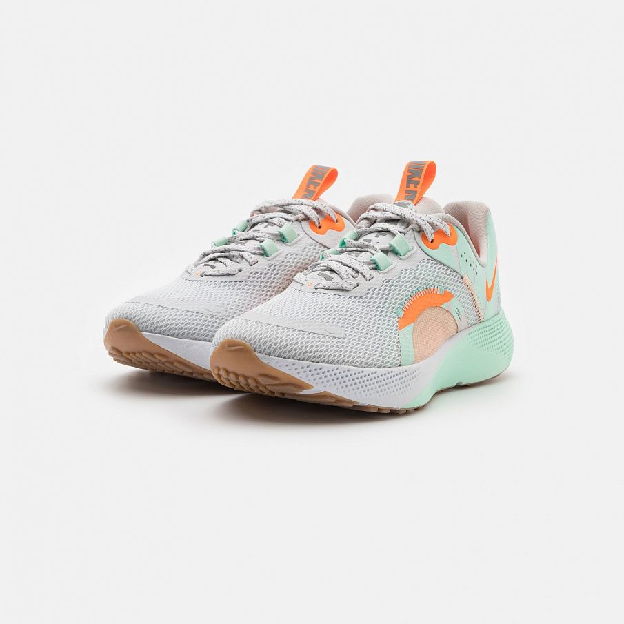 Фото № 2 с приближением к товару «‎Nike W React Escape RN 2 Prm»