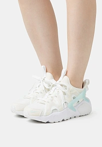 Фото № 1 с приближением к товару «‎W NIKE AIR HUARACHE »