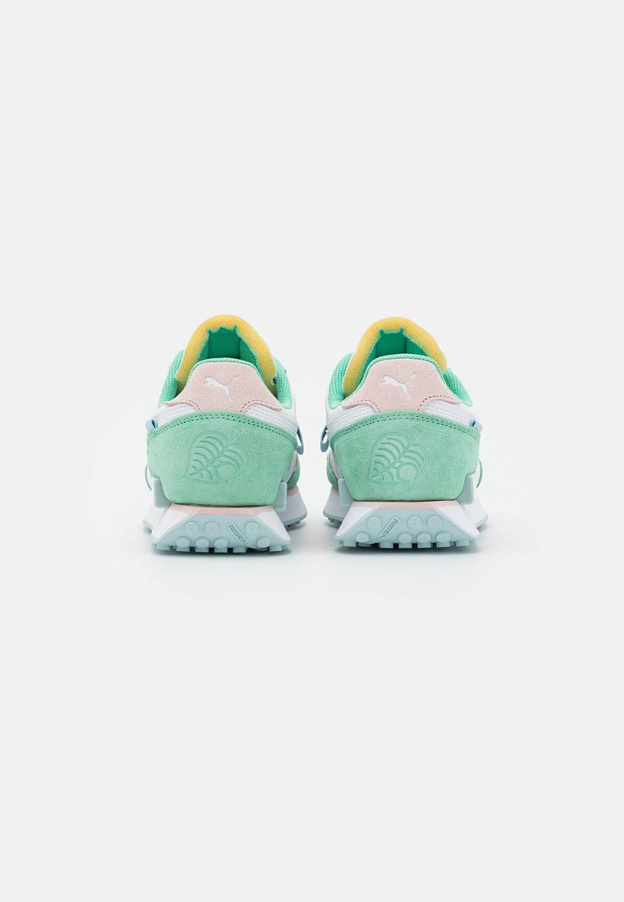 Фото № 3 с приближением к товару «‎Puma Future Rider Animal Crossing »