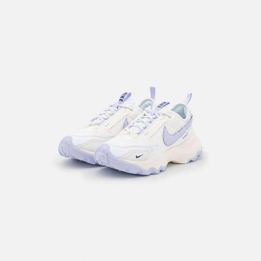 Фото № 1 с приближением к товару «‎Nike W TC 7900 Prm »