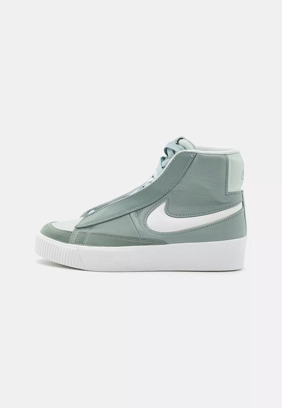 Фото № 2 с приближением к товару «‎BLAZER MID VICTORY»