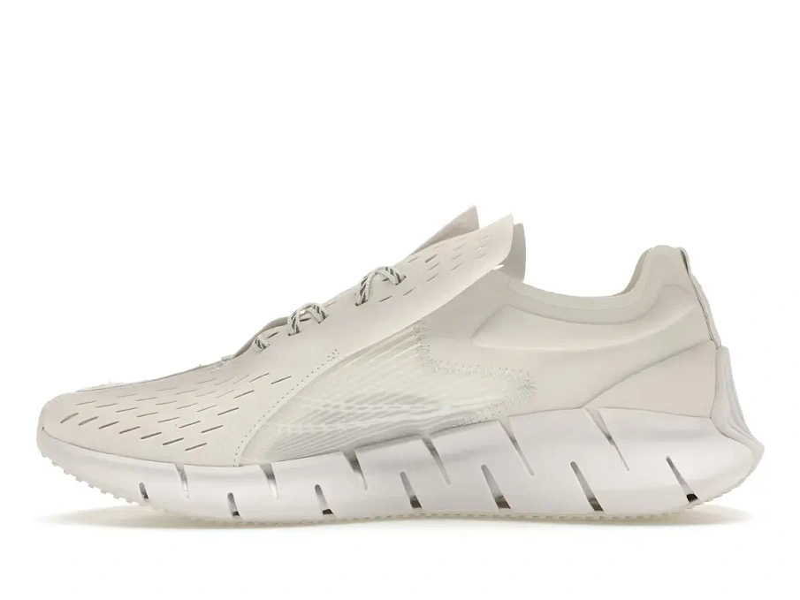 Фото № 3 с приближением к товару «‎Reebok Zig 3D Storm»