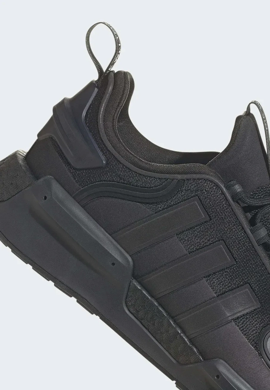 Фото № 4 с приближением к товару «‎NMD_V3 UNISEX»