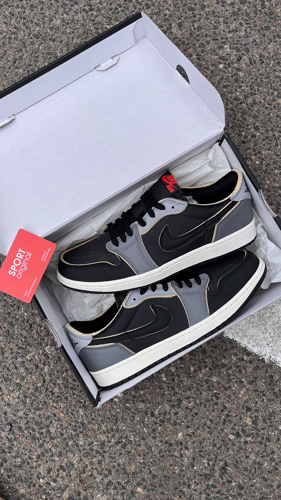 Фото № 2 с приближением к товару «‎Air Jordan 1 Low OG EX Black Smoke Grey»