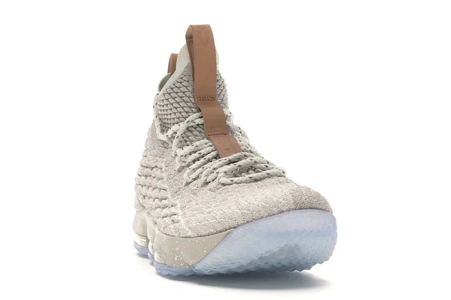 Фото № 3 с приближением к товару «‎Nike LeBron 15 Ghost»