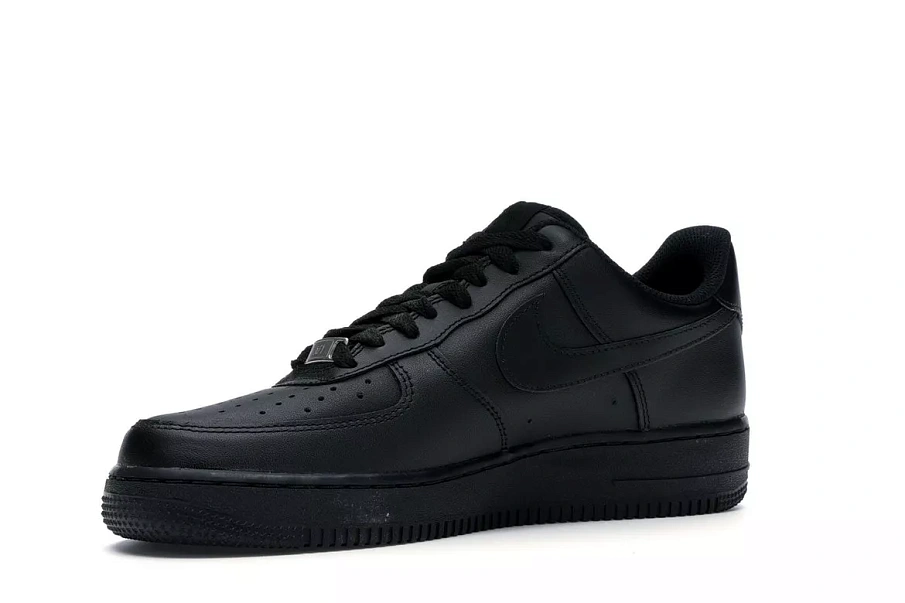 Фото № 4 с приближением к товару «‎Nike Air Force 1 Low '07 Black Black»