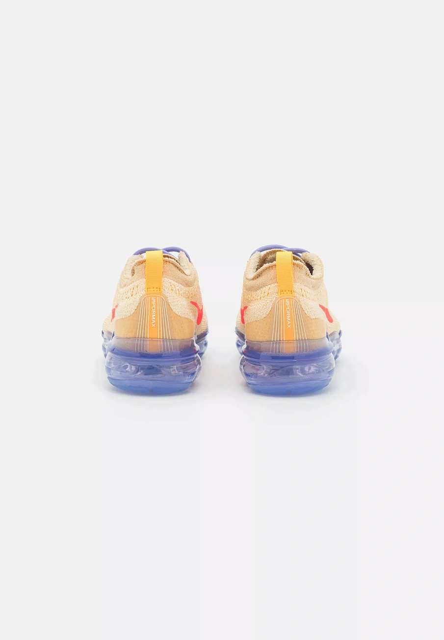 Фото № 3 с приближением к товару «‎AIR VAPORMAX 2023»