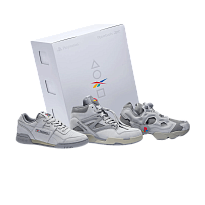 Фото № 1 с приближением к товару «‎Sony Playstation x Workout Plus x Pump Omni Zone 2 x Reebok InstaPump Fury 94 30th Anniversary Stacking Box (100265884)»