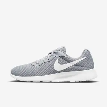 Nike Tanjun (DJ6258-002) - 2
