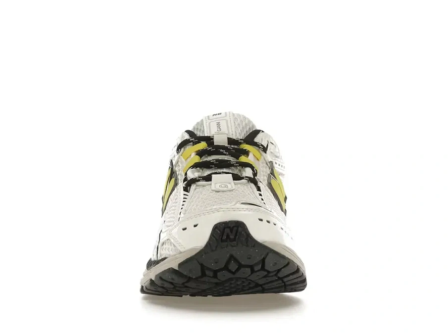 Фото № 2 с приближением к товару «‎New Balance 1906R»