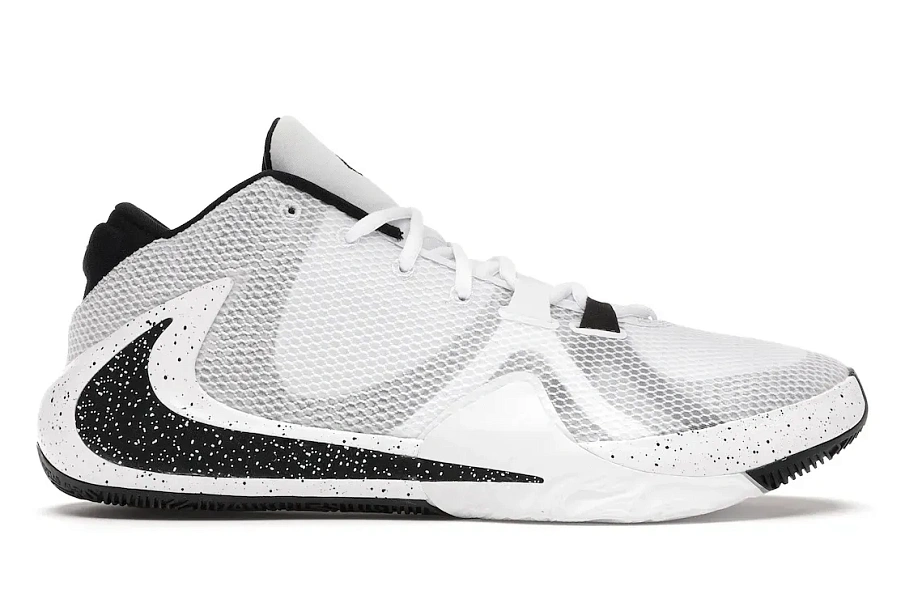 Фото № 1 с приближением к товару «‎Nike Zoom Freak 1 White Black»