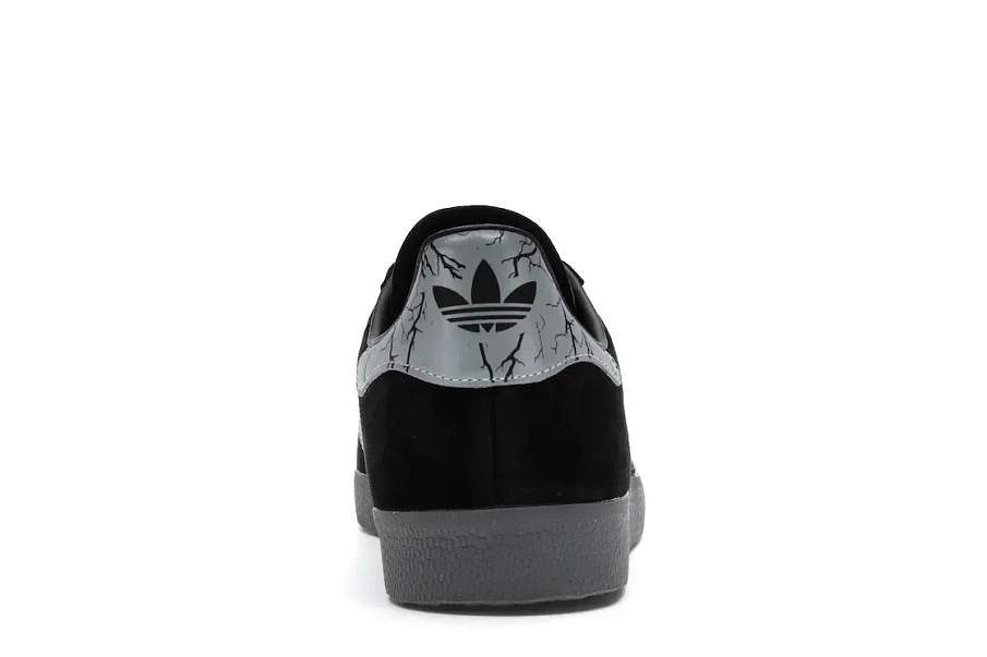 Фото № 4 с приближением к товару «‎adidas Gazelle Star Wars The Mandalorian Darksaber»