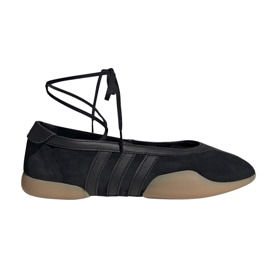 Фото № 1 с приближением к товару «‎adidas Women's Taekwondo Mei Ballet Black Gum (JQ0669)»