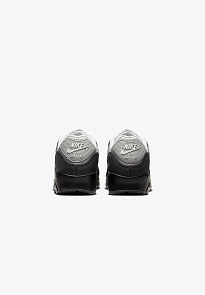 Фото № 4 с приближением к товару «‎AIR MAX»