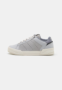 Фото № 1 с приближением к товару «‎Adidas Court Tourino »