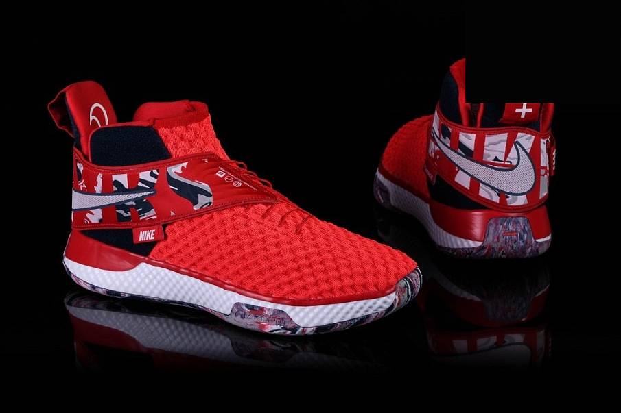 Фото № 1 с приближением к товару «‎Nike Air Zoom Unvrs Flyease Usa»