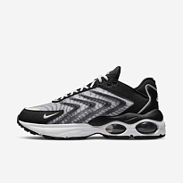 Фото № 1 с приближением к товару «‎Nike Air Max TW»