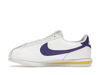 Фото № 3 с приближением к товару «‎Nike Cortez»