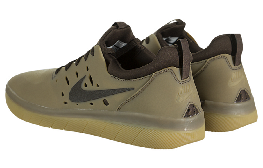Фото № 3 с приближением к товару «‎Nike SB Nyjah Free Low-Top Sneakers Coffee»