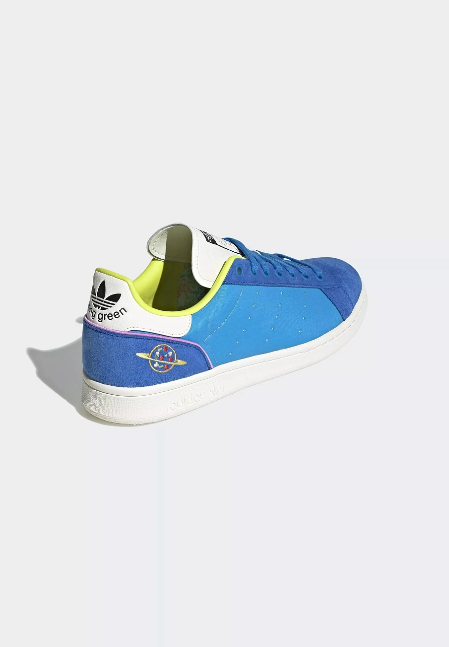 Фото № 4 с приближением к товару «‎STAN SMITH»