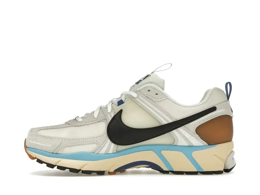 Фото № 3 с приближением к товару «‎Nike Zoom Vomero 5»