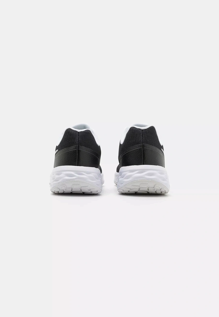 Фото № 3 с приближением к товару «‎REVOLUTION 6 NN PRM»