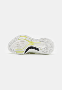 Фото № 5 с приближением к товару «‎Adidas Ultraboost 22»