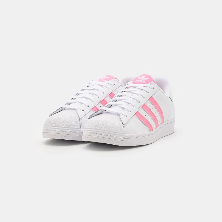 Фото № 2 с приближением к товару «‎Adidas Superstar »