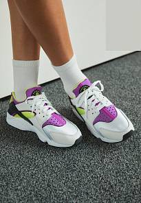 Фото № 4 с приближением к товару «‎Nike Air Huarache »