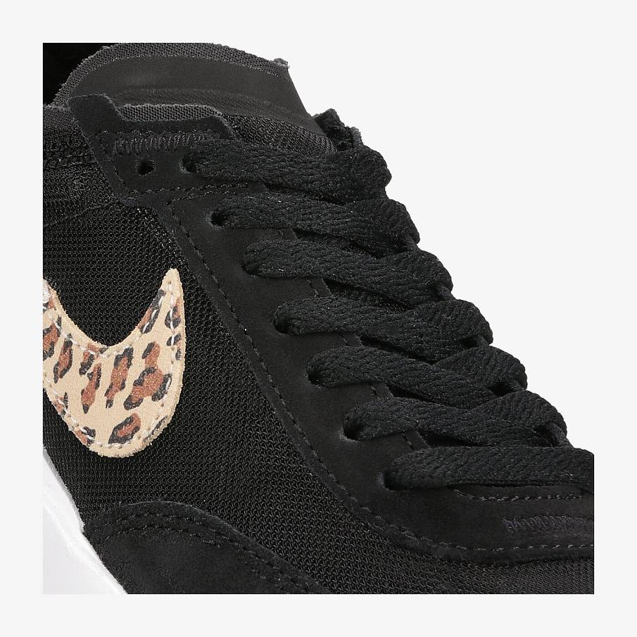 Фото № 5 с приближением к товару «‎Nike Waffle One SE»