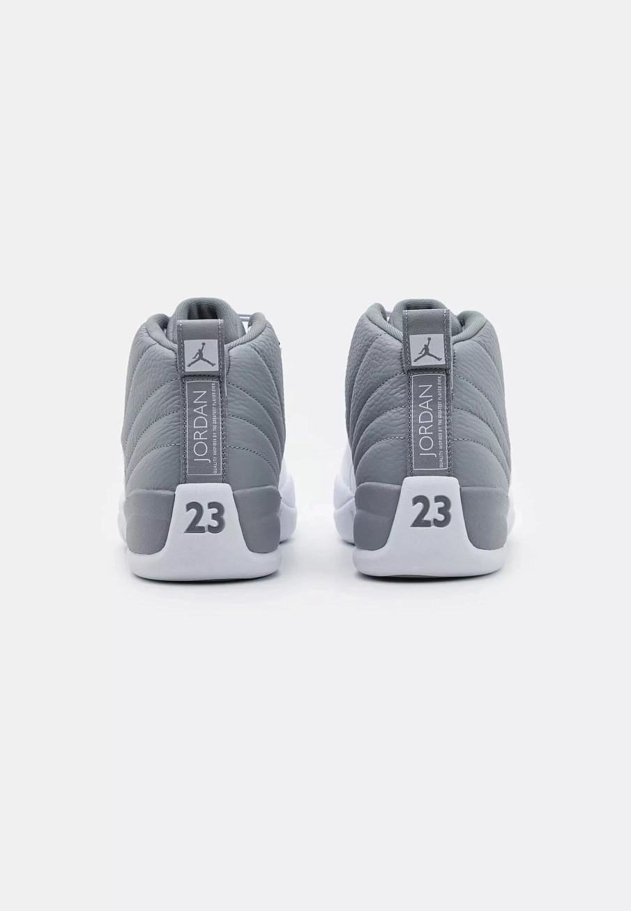 Фото № 3 с приближением к товару «‎AIR JORDAN 12 RETRO»