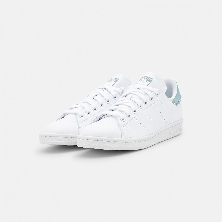 Фото № 3 с приближением к товару «‎Adidas Stan Smith »