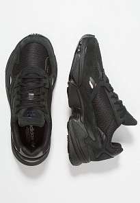 Фото № 4 с приближением к товару «‎Adidas Falcon »