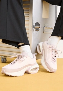 Фото № 1 с приближением к товару «‎AIR MAX PORTAL»