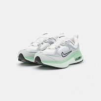 Фото № 3 с приближением к товару «‎Nike W Air Max Bliss NN »