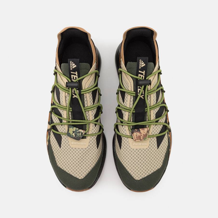 Фото № 4 с приближением к товару «‎Adidas Terrex Voyager»