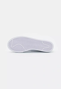 Фото № 4 с приближением к товару «‎BLAZER PLATFORM»