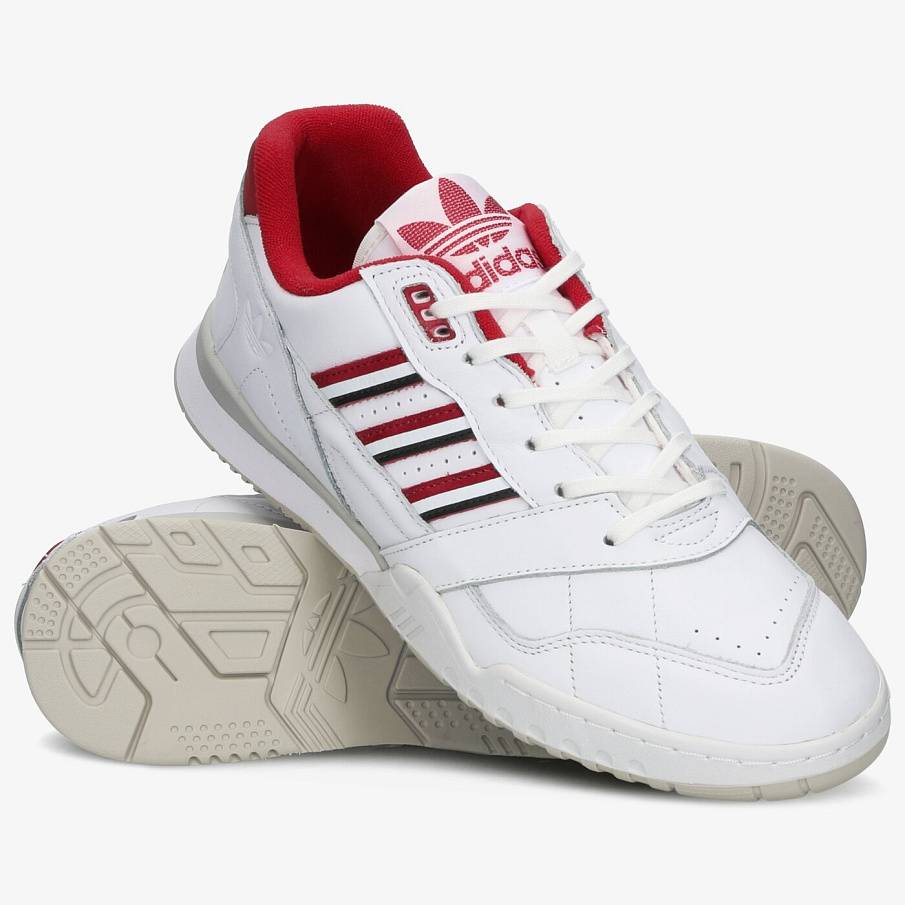 Фото № 4 с приближением к товару «‎Adidas A.r. Trainer»