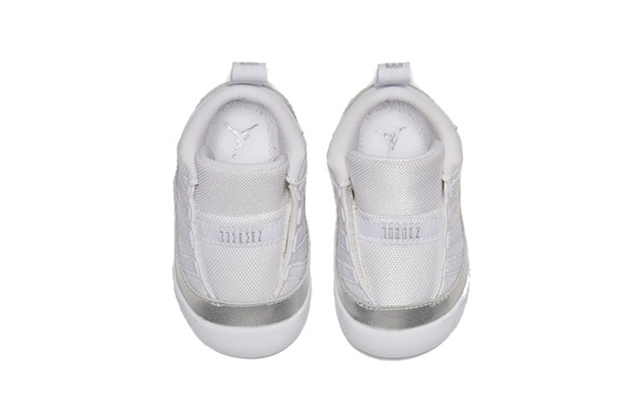 Фото № 3 с приближением к товару «‎Air Jordan 11 Retro TD 'Metallic Silver'»