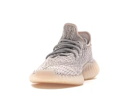Фото № 4 с приближением к товару «‎adidas Yeezy Boost 350 V2 Synth (Reflective)»