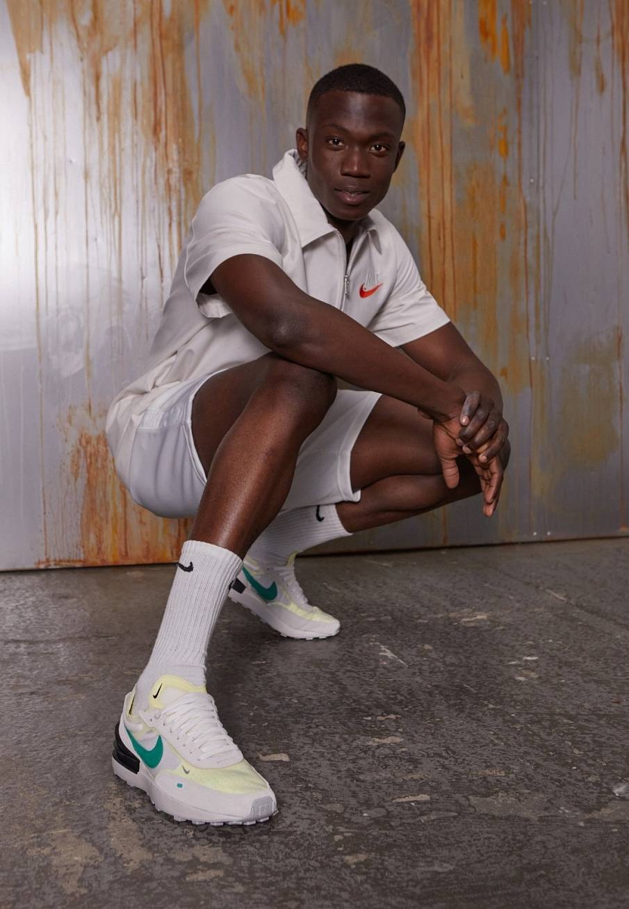 Фото № 1 с приближением к товару «‎Nike Waffle One Gel »